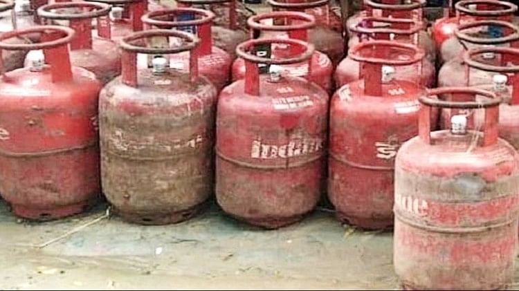 commercial-lpg:-वाणिज्यिक-lpg-गैस-सिलेंडर-की-कीमतों-में-100-रु-की-बढ़ोतरी,-दो-महीने-में-दूसरी-बार-बढ़े-दाम