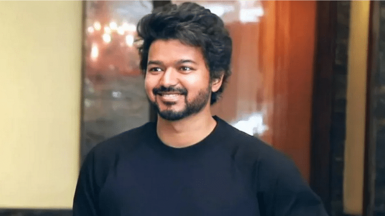 thalapathy-vijay:-विजय-के-फैन-क्लब-के-सदस्य-बुस्सी-आनंद-की-बिगड़ी-तबीयत,-अस्पताल-मिलने-पहुंचे-अभिनेता