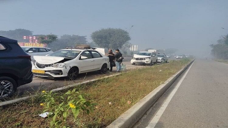 13-km-तक-मची-तबाही:-अमृतसर-दिल्ली-हाईवे-पर-बड़ा-हादसा,-धुंध-के-कारण-भिड़ीं-40-गाड़ियां;-दो-की-मौत-और-16-घायल