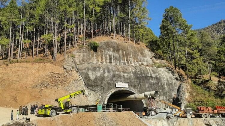 tunnel-collapse: 41-जान-बचाने-के-लिए-विदेशी-विशेषज्ञों-की-मदद-से-आज-उत्तरकाशी-में-‘सिक्सर’,-पढ़ें-अपडेट