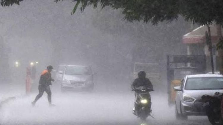 weather-news:-पश्चिमी-यूपी-समेत-कई-हिस्सों-में-आज-बारिश-ओलावृष्टि-के-आसार;-गृहमंत्री-अमित-शाह-नहीं-आ-सके-नोएडा