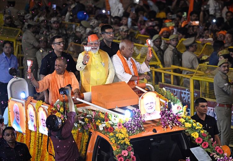 road-show-in-ayodhya:-नव्य-अयोध्या-के-‘नायकों’-को-देख-रामनगरी-ने-लगाई-‘अगाध-प्रेम-की-डुबकी’