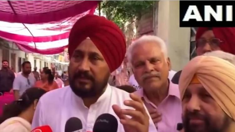 punjab:-पुंछ-के-आतंकी-हमले-पर-पूर्व-सीएम-चन्नी-बोले-ये-स्टंटबाजी-हो-रही-है,-हमले-नहीं-हो-रहे